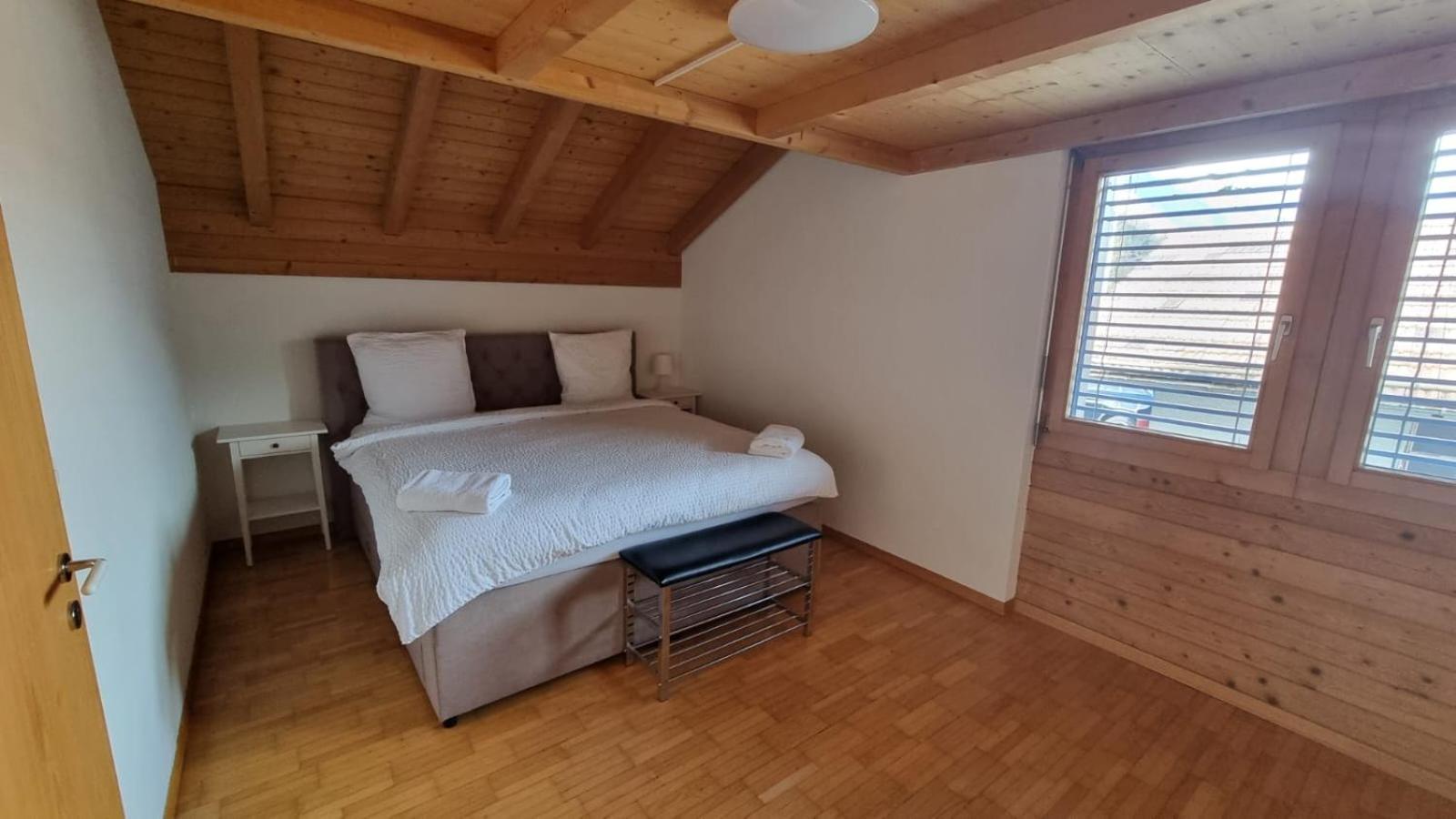Lake View Residence نيدريد المظهر الخارجي الصورة