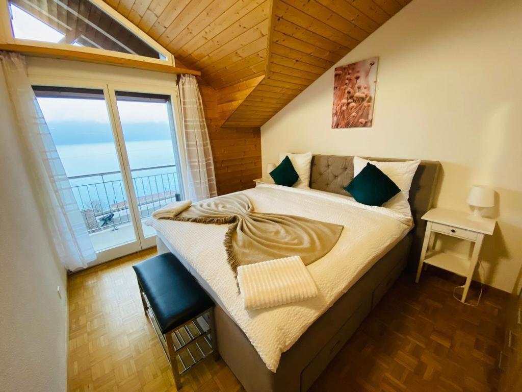 Lake View Residence نيدريد المظهر الخارجي الصورة