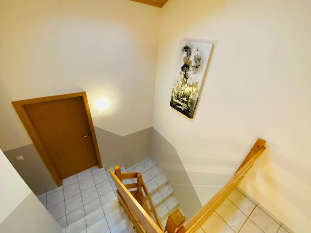 Lake View Residence نيدريد المظهر الخارجي الصورة